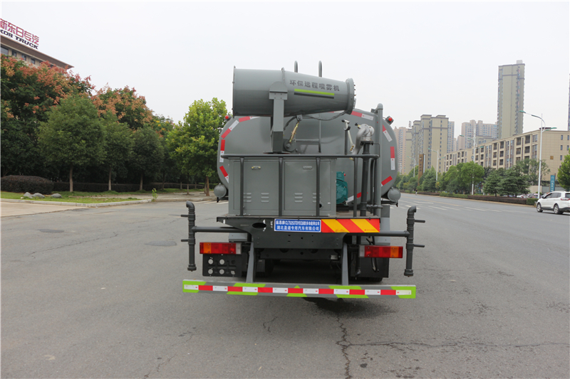 东风T5后双桥抑尘车(30-40型雾炮)